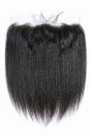 Yaki Straight Frontal mit gepresster Yaki Straight Textur und natürlich wirkender Haarlinie von Kora Strand