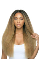 Diskrete Details zur Nano-Spitzen-Befestigung an den Yaki Straight StrandBond Nano-Spitzen-Extensions von Kora Strand